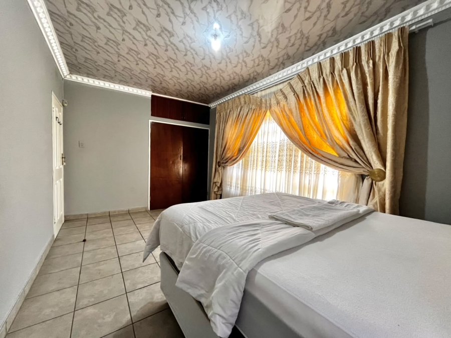 3 Bedroom Property for Sale in Rustenburg North North West